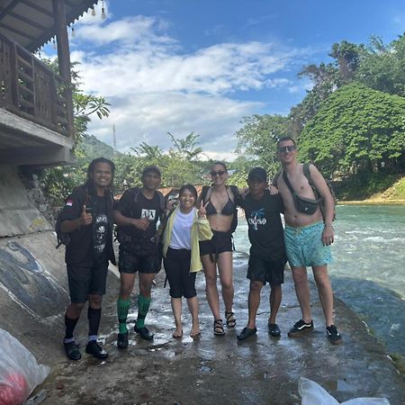 Sama Sama Homestay & Trekking Only Stay Here Book Trekking And Transport With Us Bukit Lawang Exterior foto